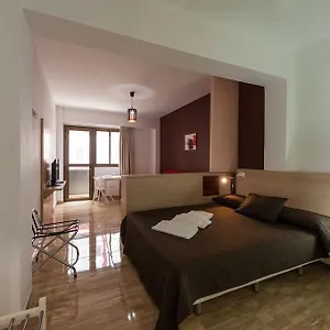 Hotel Palmas Urban Center