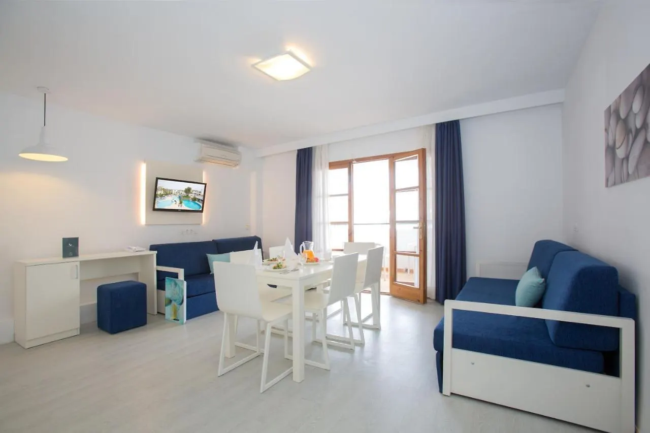 Апарт-отель Plazamar Serenity Resort Санта-Понса