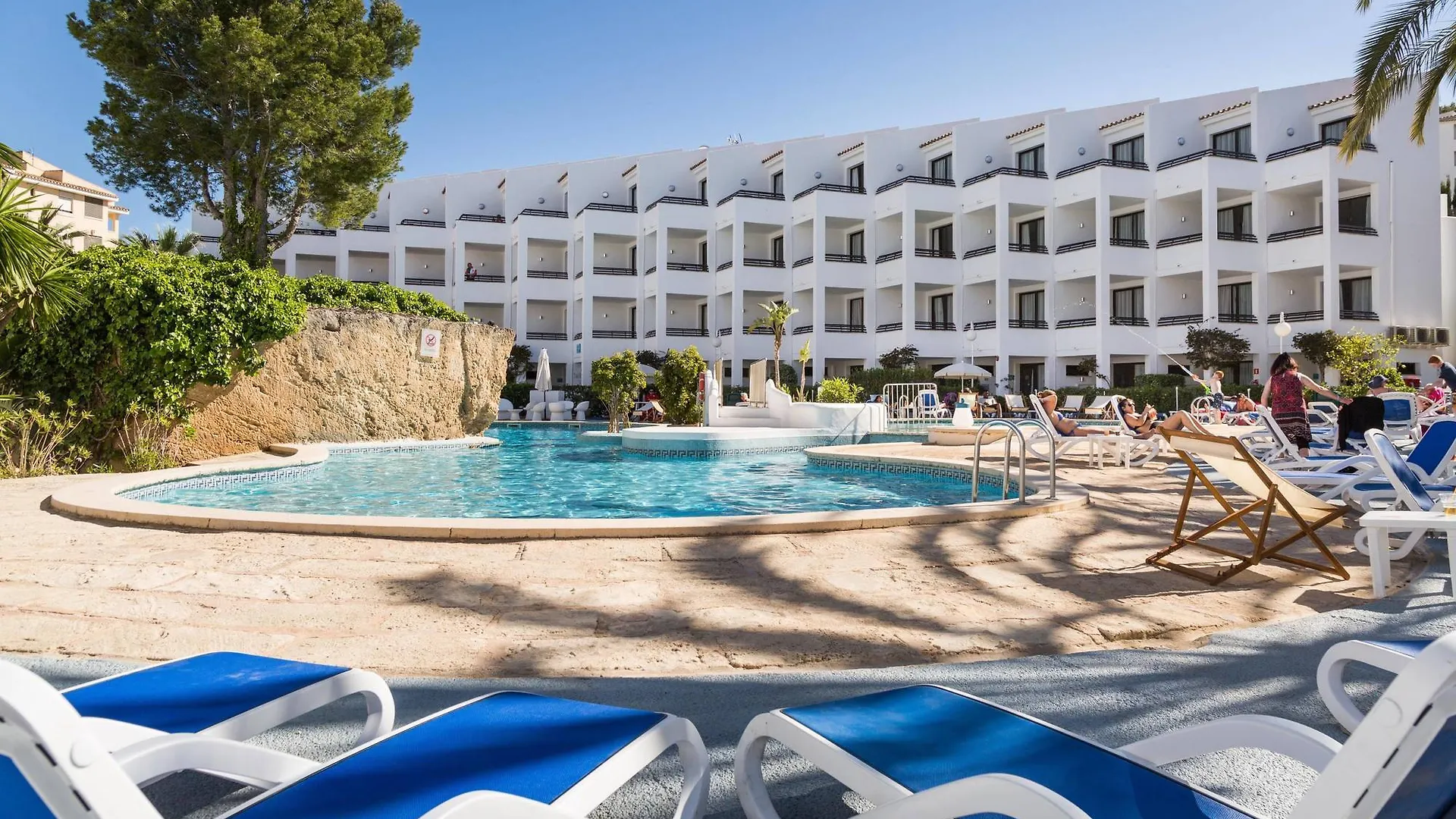 Plazamar Serenity Resort Санта-Понса Апарт-отель